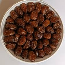 خرما خاصویی مرغوب با سایز مناسب و پوست نازک طبیعی